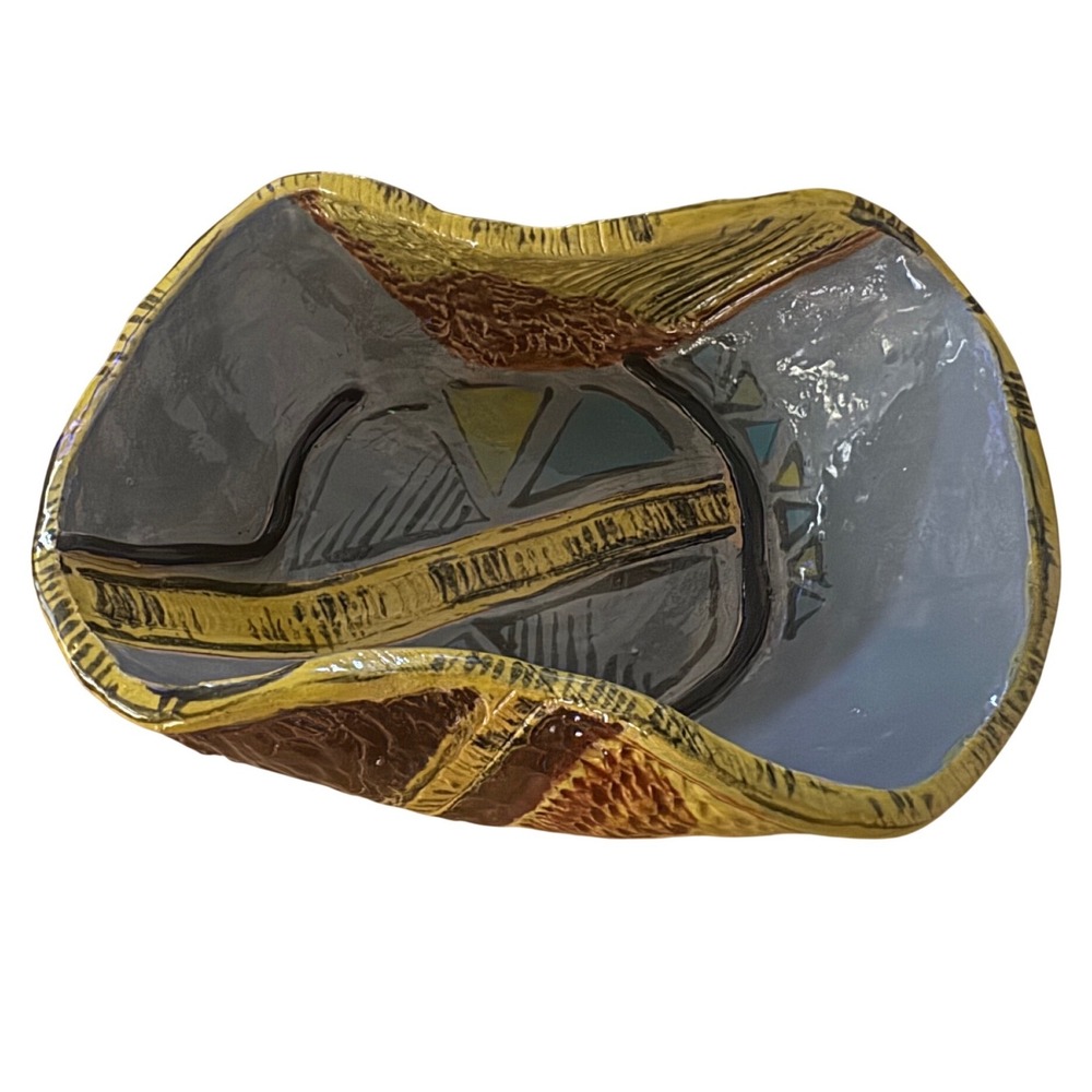 Studio Art Pottery Handcrafted Geometric Wavy Rim Bowl Signed 42 Gray Yellow